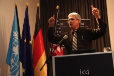 Carl Wilkens 11.jpg