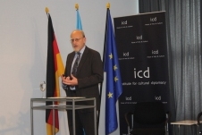 2011_09 Sino-Global Discourse 096.jpg