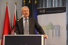 105.jpg