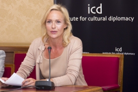 Alexandra Vandernoot (4).jpg