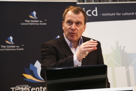 2014_03 BIEC 005.jpg