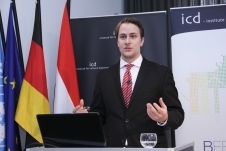 2014_03 BIEC 126.jpg