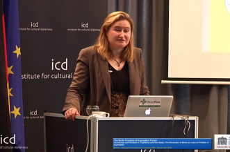 Rebecca MacKinnon.jpg