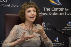 Viviane Congeloni.jpg