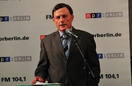 Alfred Sant.jpg