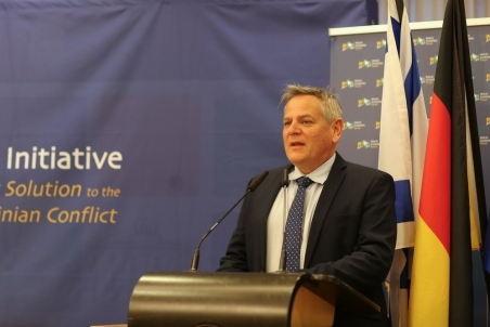 NitzanHorowitz06.jpg