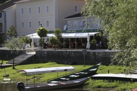 166.jpg