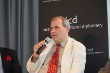 2011_09 Sino-Global Discourse 143.jpg