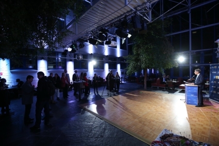EconomicForum162.jpg