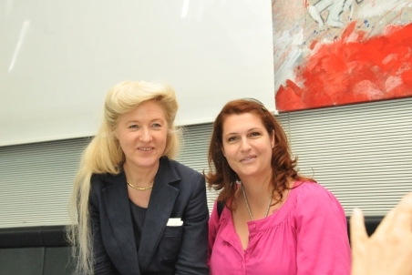 04-050.jpg