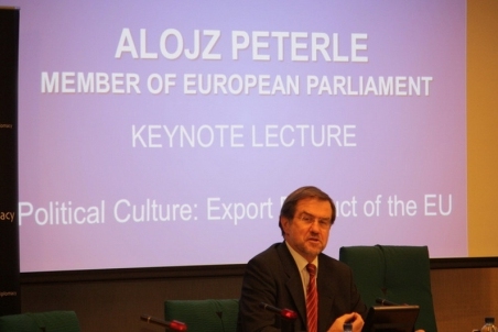 2011_12 Intl Conf. CD in the EU 042.jpg