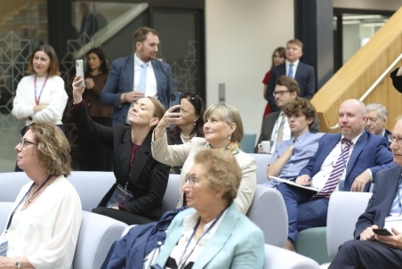 202509_SF_Audience-Meetings_003.jpg