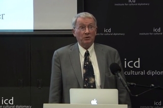 dick henrey.jpg