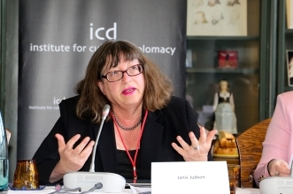 janis_hudson_reykjavik2016.jpg