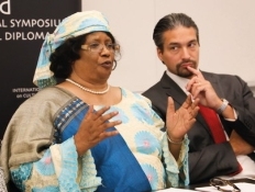 Joyce-Hilda-Banda.jpg