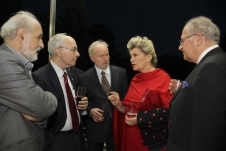 104.jpg