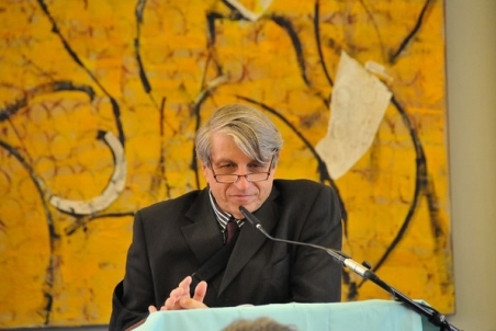 107.jpg