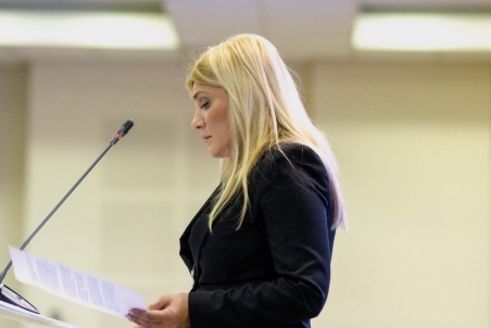 Elenakuzmanovska04.jpg