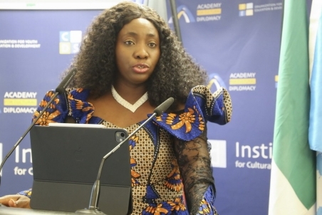 Anthonia_Efe_Egbujiobi_002.jpg