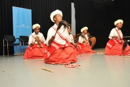 20090609_Lesotho_Traditional_Dance_DSC_9567.jpg