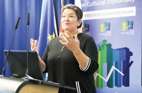 Aleqa-Hammond.jpg
