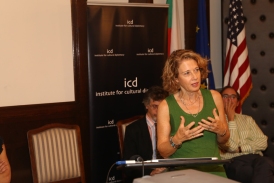 Margaret Newman 4.jpg