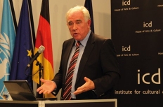 Halldor Asgrimsson.jpg