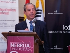 Lawrence Gonzi 3.jpg