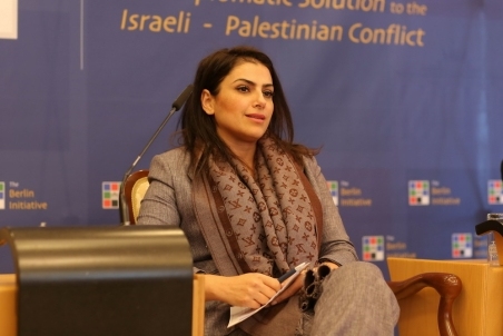 FarahBadour03.jpg