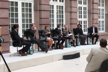 200806 ISCD 04 Panel Discussion IMG_1841.jpg