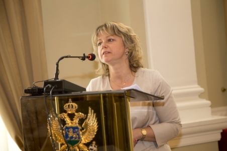173.jpg