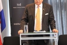 153.jpg
