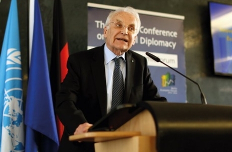 Edmund-Stoiber.jpg