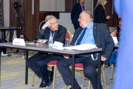Yossi Beilin09.jpg