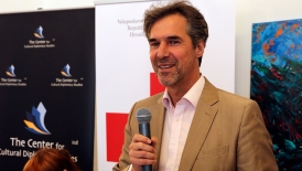 Uli Brueckner.jpg