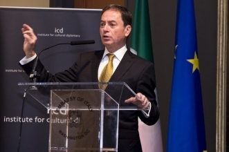 Andras Simonyi.jpg