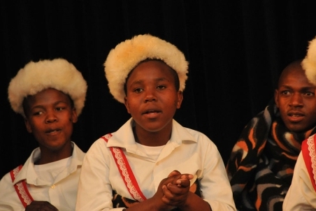 20090609_Lesotho_Traditional_Dance_DSC_9515.jpg