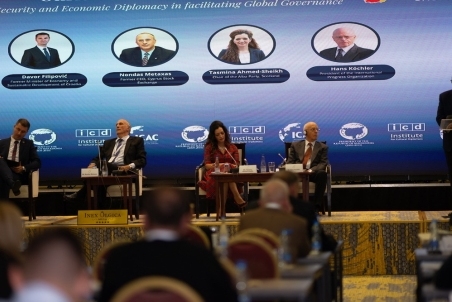 Tasmina Ahmed-Sheikh02.jpg