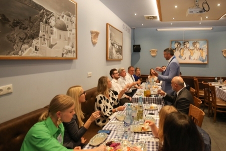 202407_WFDP_Group-Dinners_06.jpg