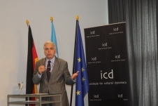 2011_09 Sino-Global Discourse 077.jpg