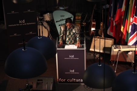 Marcia Barret09.jpg