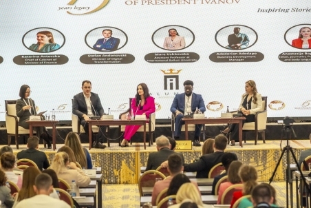 Anastasia Bogdanoska03.jpg