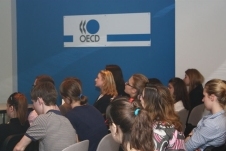 105.jpg