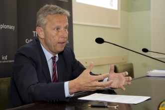 Reinhold Lapotka.jpg