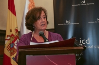 Marta Genis Pedra.jpg