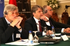 136.jpg