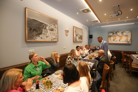 202407_WFDP_Group-Dinners_09.jpg