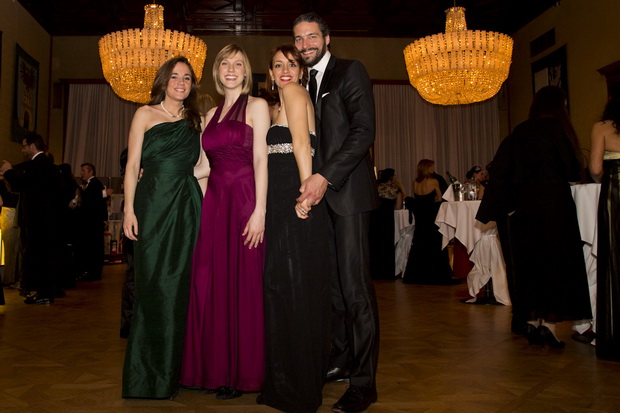 e487ed7cd2c714476bd9724837829e15.jpg