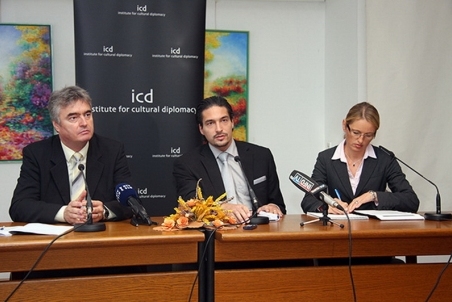 ICD_Zver_291012_2[1].jpg