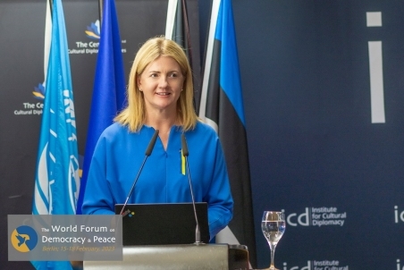 Eva-Maria Liimets 01.jpg